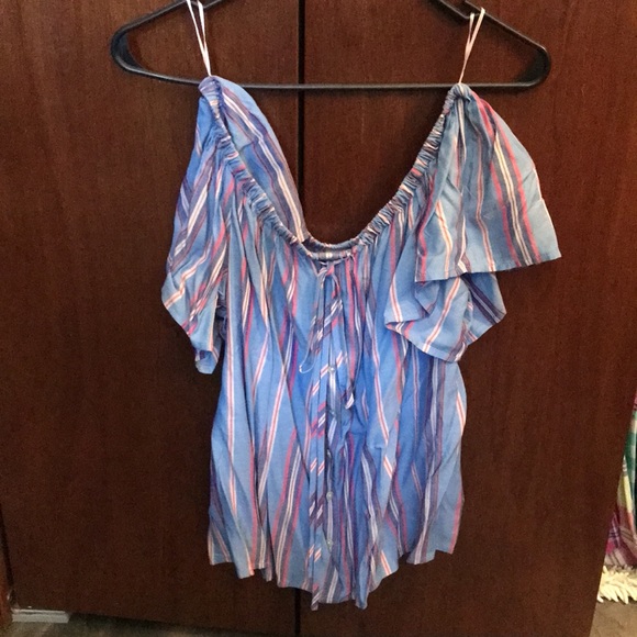 NWT Express Off the Shoulder Shirt - Picture 6 of 6